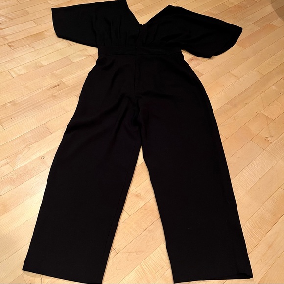 ASOS black jumpsuit with kimono sleeve and peg leg - Picture 8 of 11